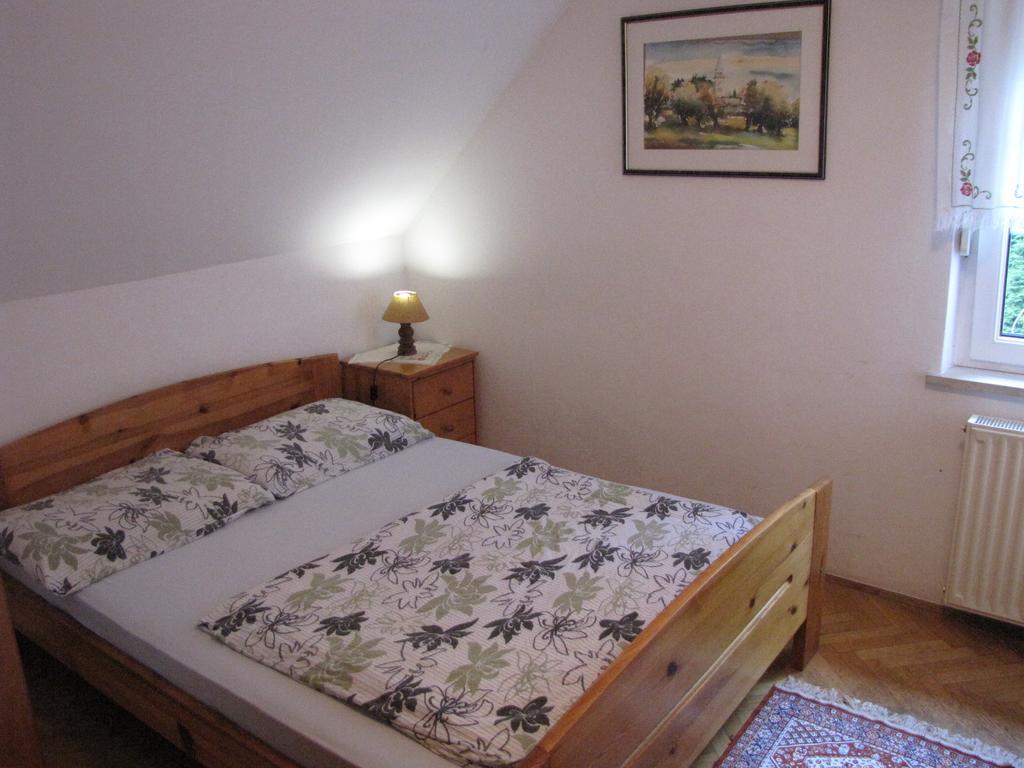 Guesthouse Zorko Gostilna Domen Smarjeske Toplice Exterior foto